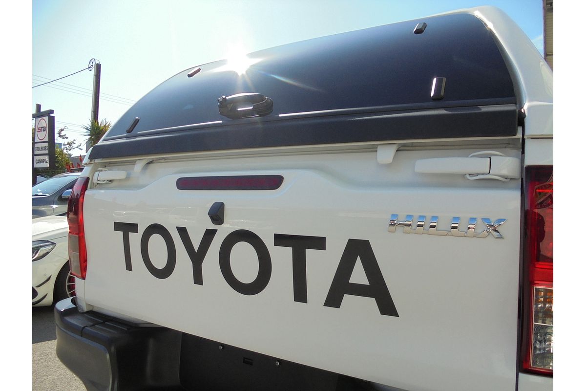 2020 Toyota Hilux SR GUN126R 4X4