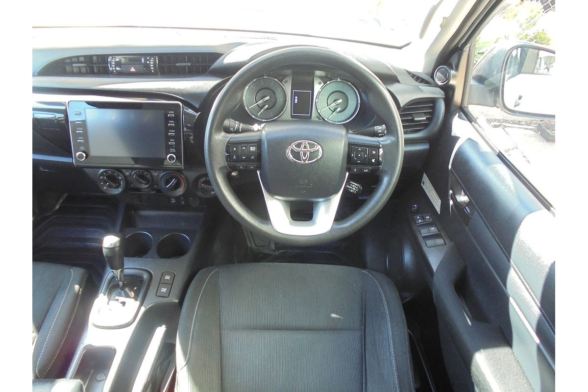 2020 Toyota Hilux SR GUN126R 4X4