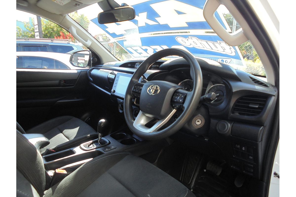 2020 Toyota Hilux SR GUN126R 4X4
