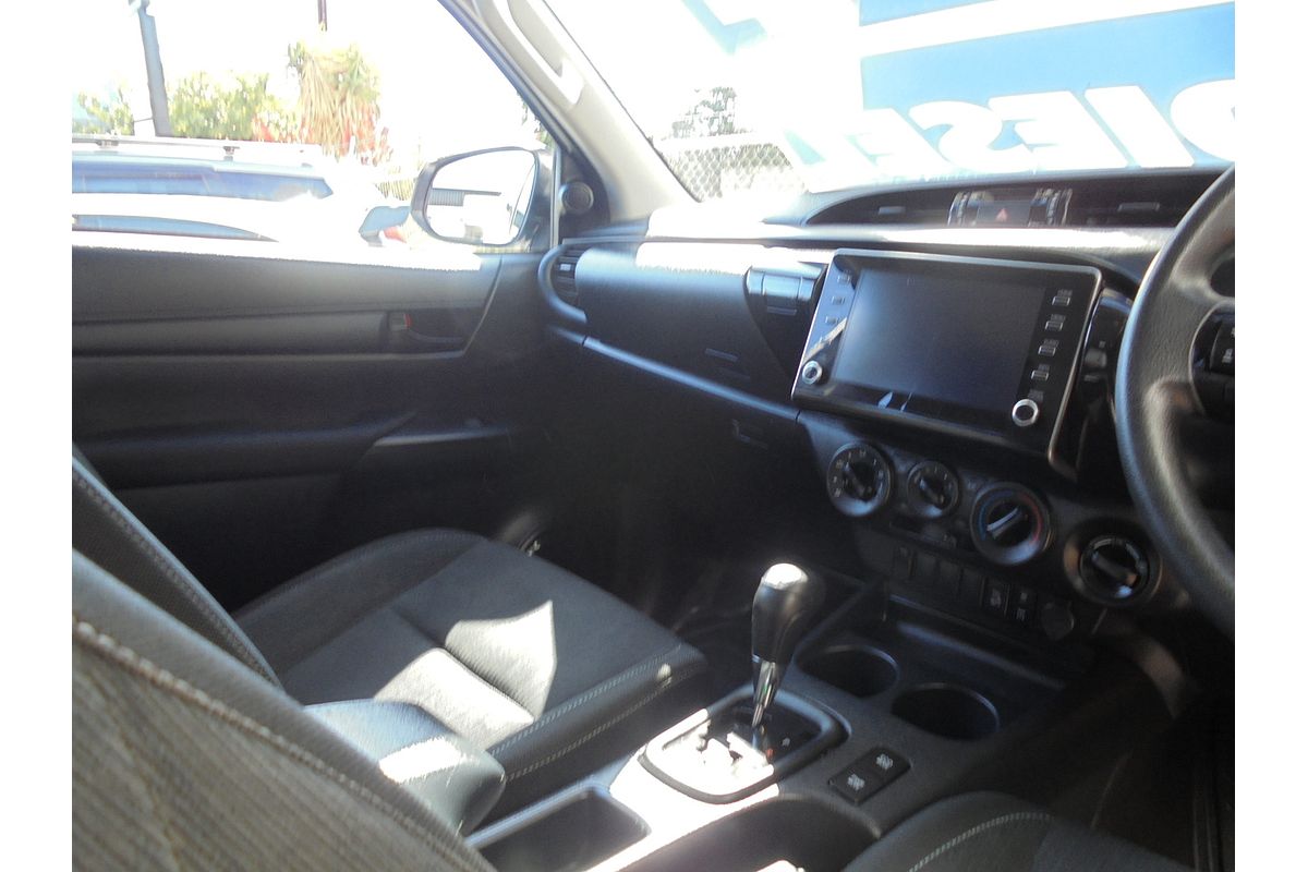 2020 Toyota Hilux SR GUN126R 4X4