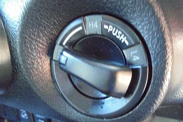 2020 Toyota Hilux SR GUN126R 4X4