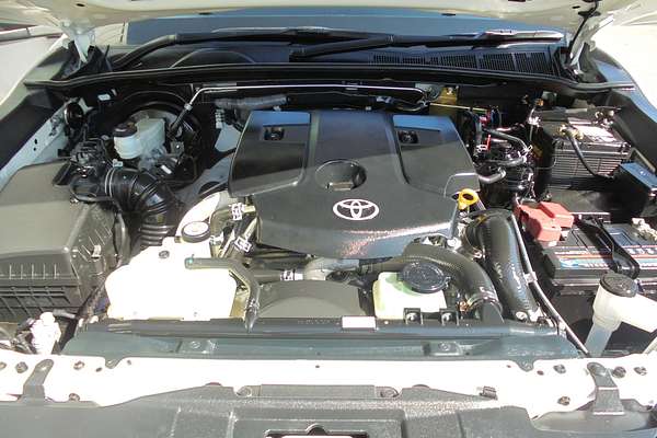2020 Toyota Hilux SR GUN126R 4X4