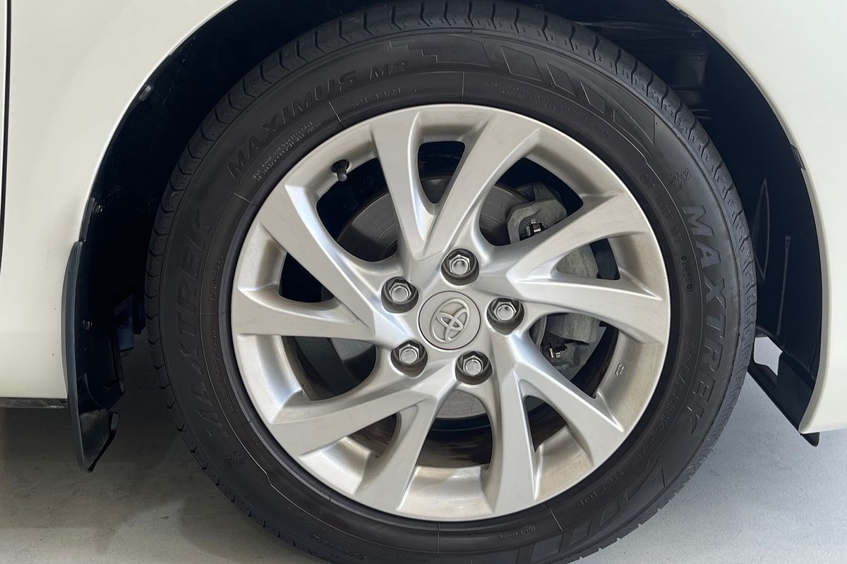 2017 Toyota Corolla Ascent Sport ZRE182R