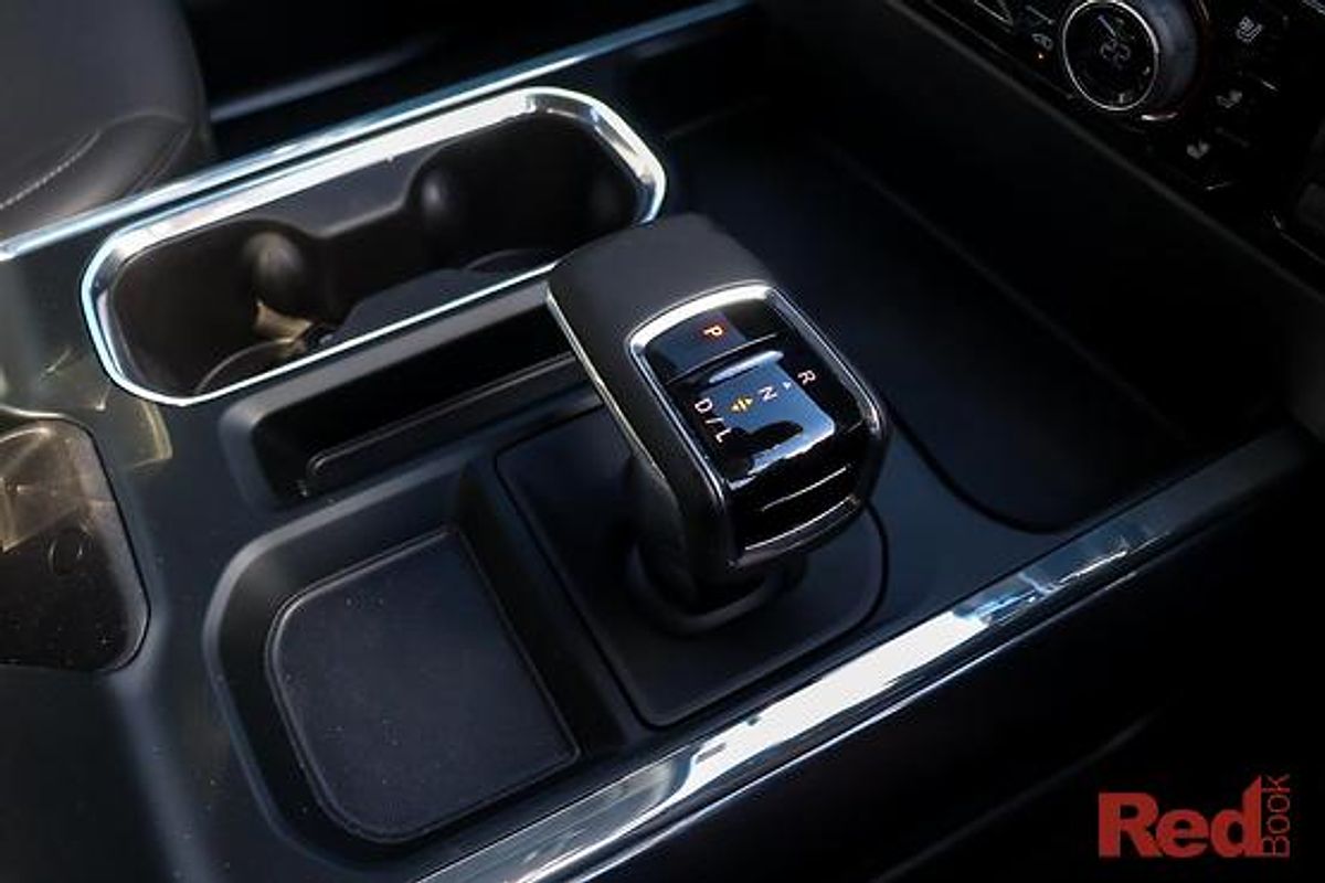 2025 Chevrolet Silverado 1500 LTZ Premium W/Tech Pack T1 4X4