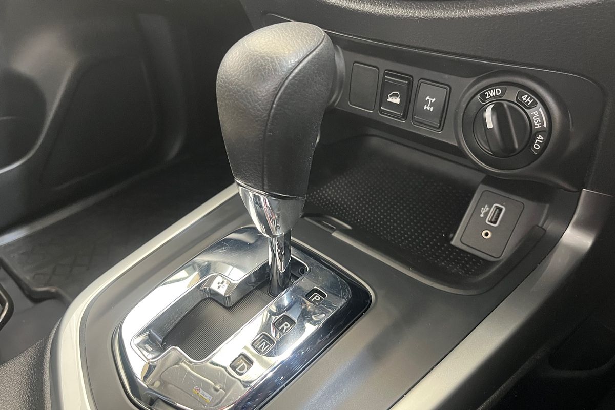 2022 Nissan Navara SL D23 4X4