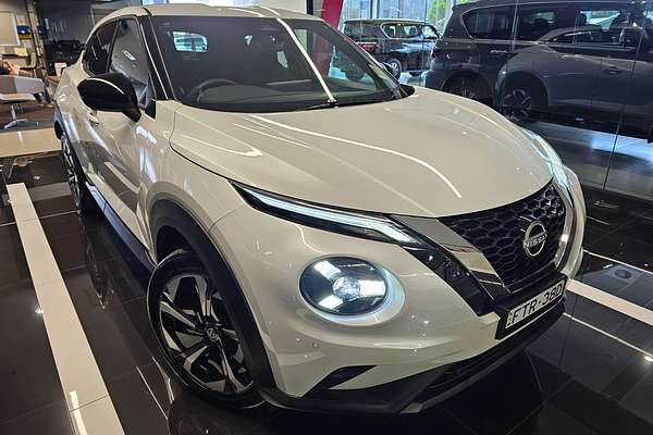 2024 Nissan JUKE ST-L F16