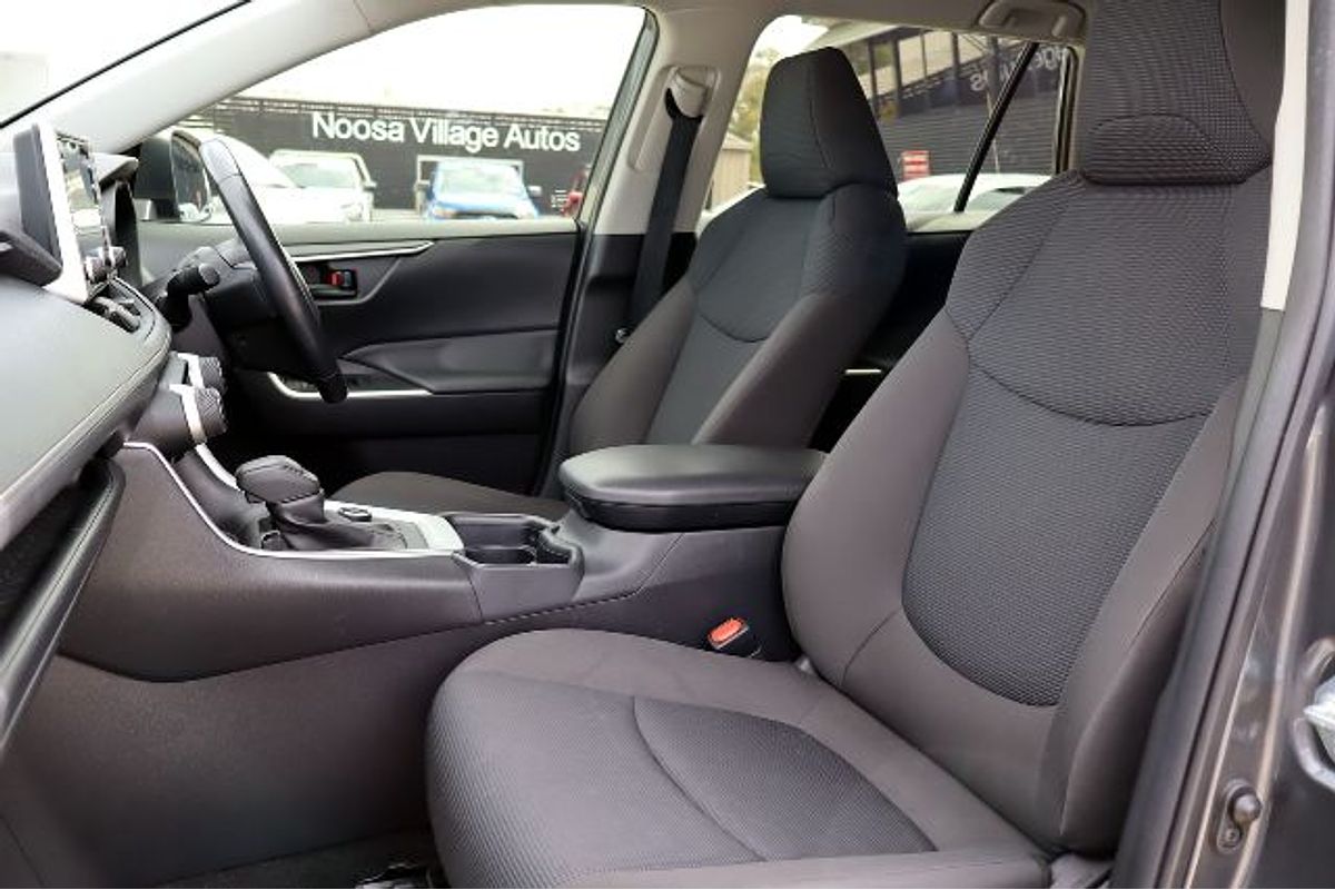 2020 Toyota RAV4 GX AXAH54R