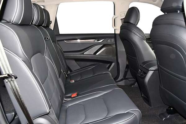 2025 LDV D90 Executive SV9A