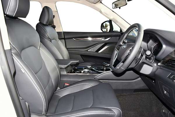 2025 LDV D90 Executive SV9A