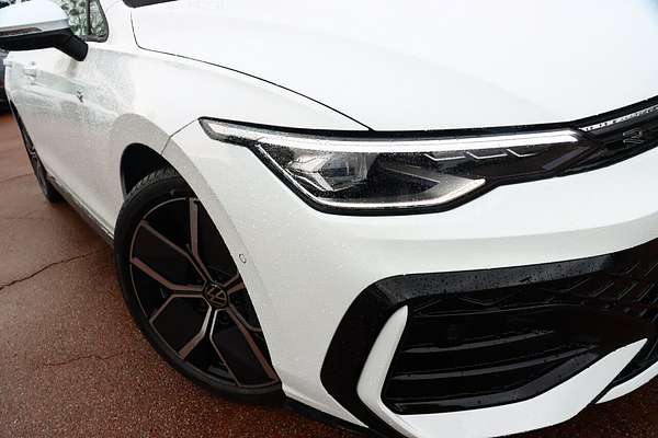 2025 Volkswagen Golf 110TSI R-Line 8.5