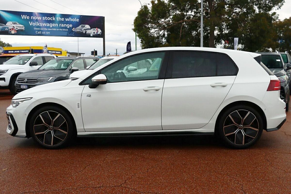 2025 Volkswagen Golf 110TSI R-Line 8.5