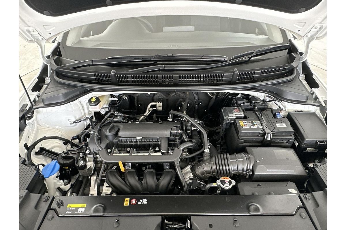 2024 Kia Stonic S YB