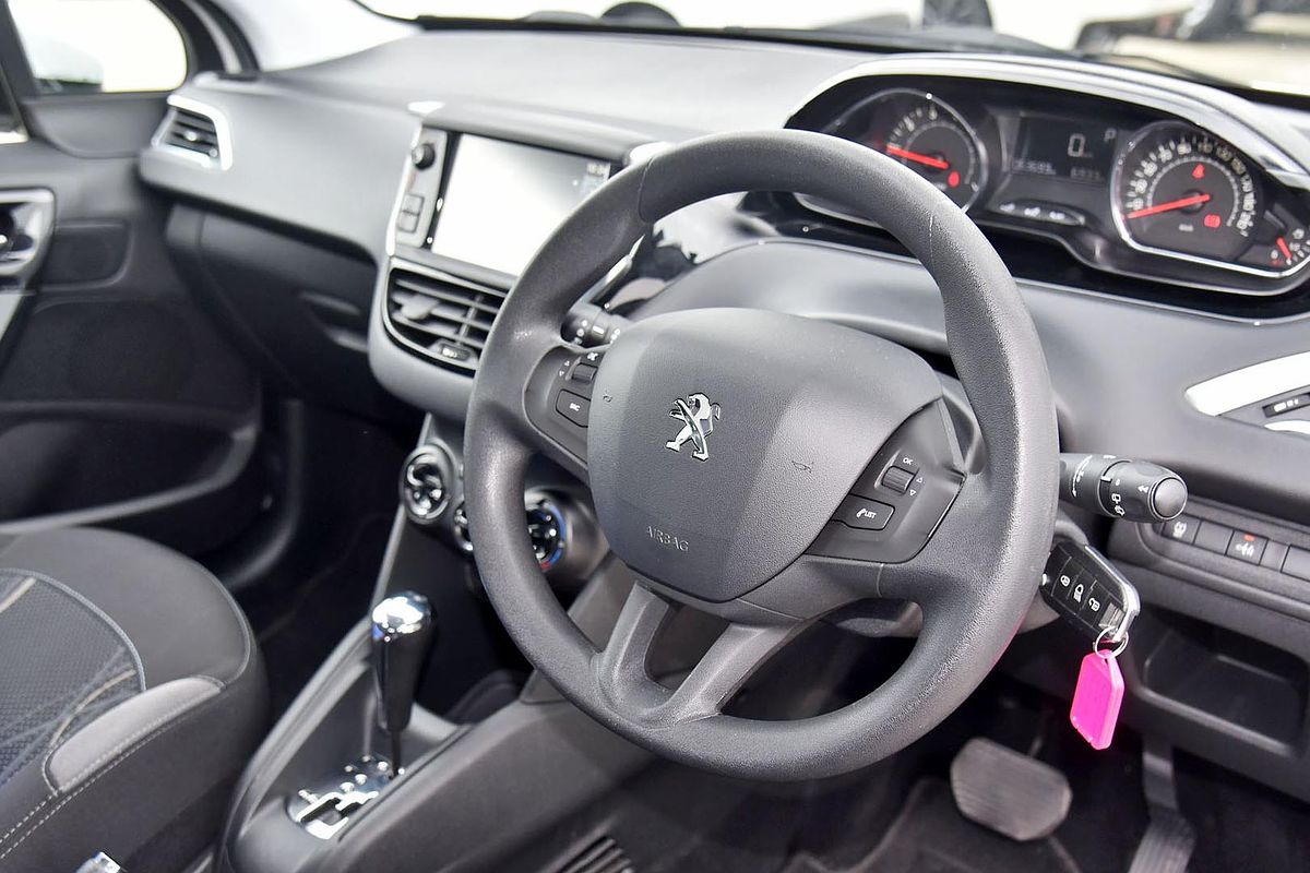 2014 Peugeot 208 Active A9