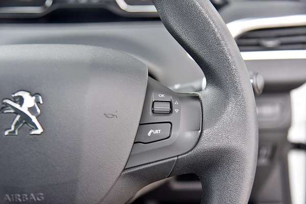 2014 Peugeot 208 Active A9