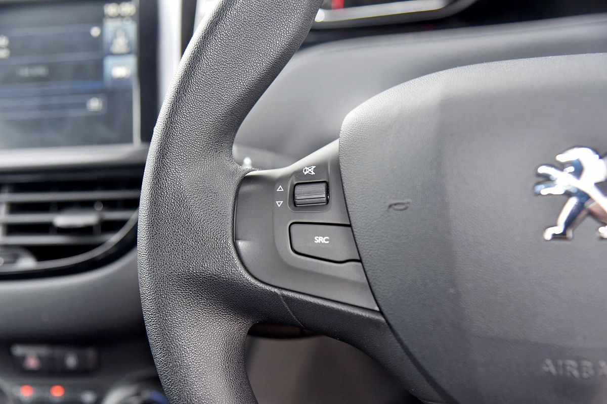 2014 Peugeot 208 Active A9