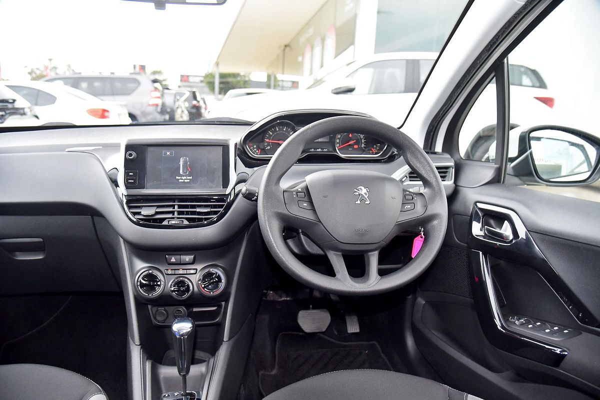 2014 Peugeot 208 Active A9
