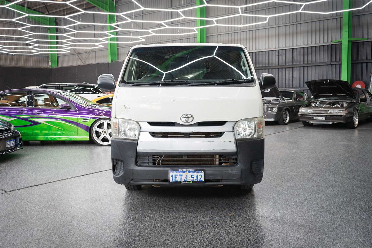 2015 Toyota Hiace KDH201R LWB