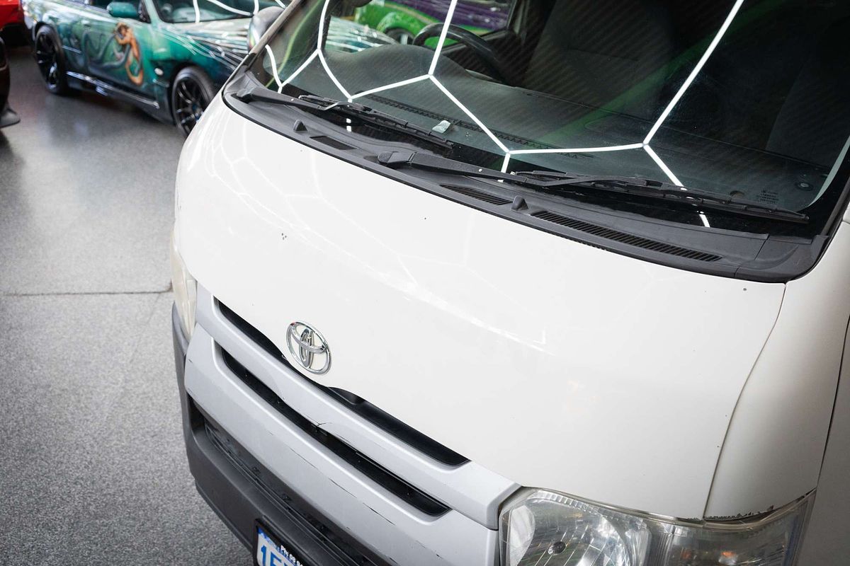 2015 Toyota Hiace KDH201R LWB