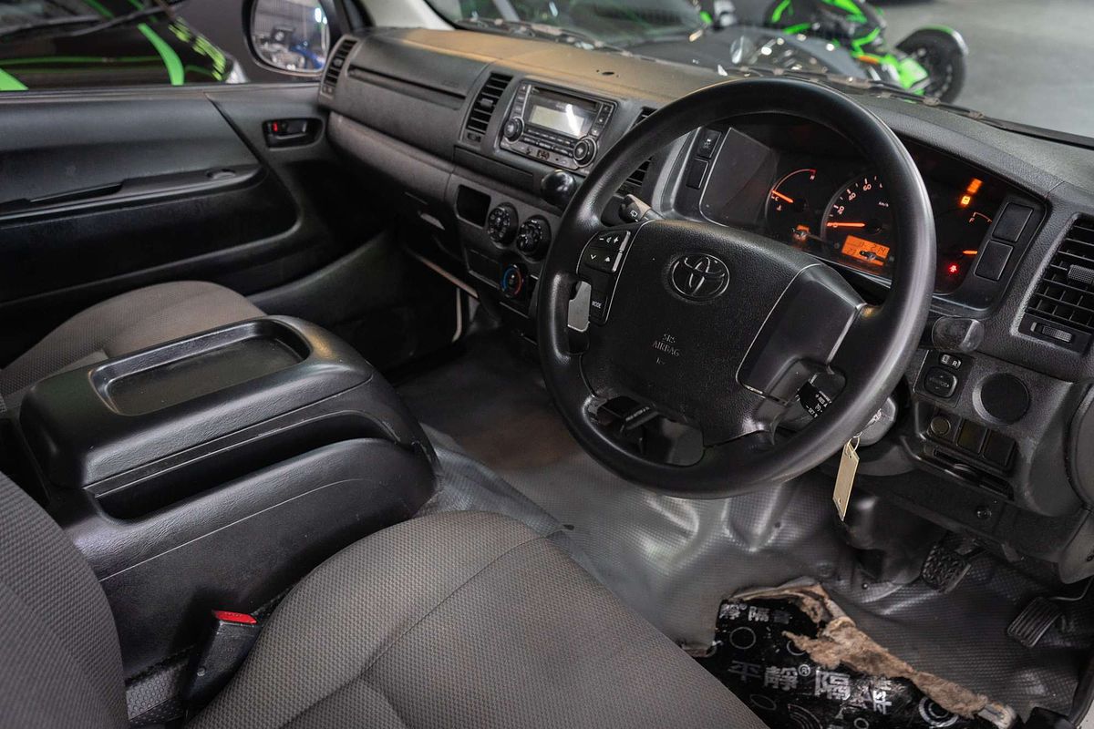 2015 Toyota Hiace KDH201R LWB