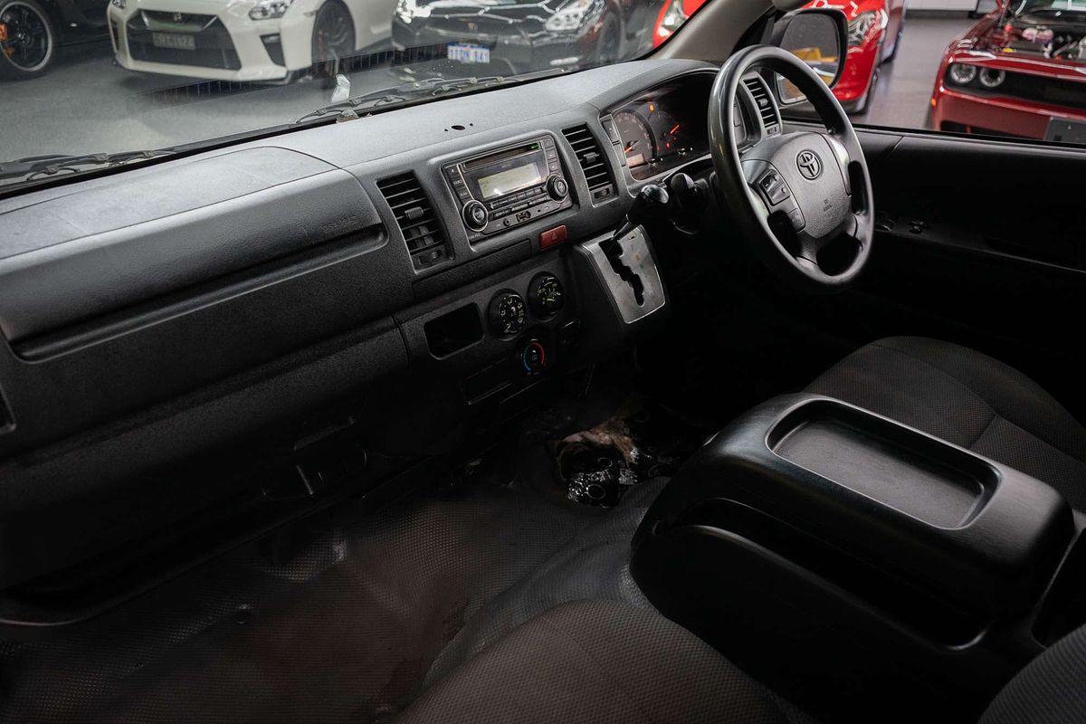 2015 Toyota Hiace KDH201R LWB