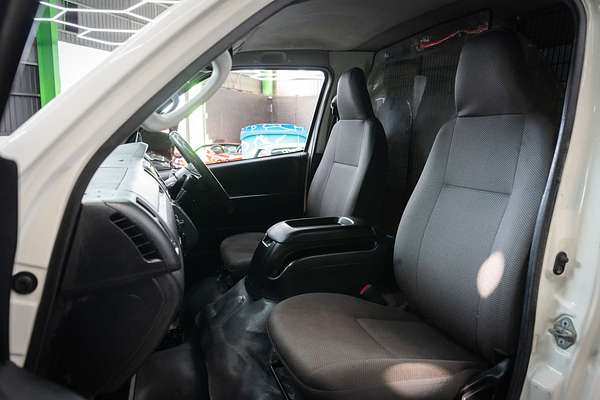 2015 Toyota Hiace KDH201R LWB