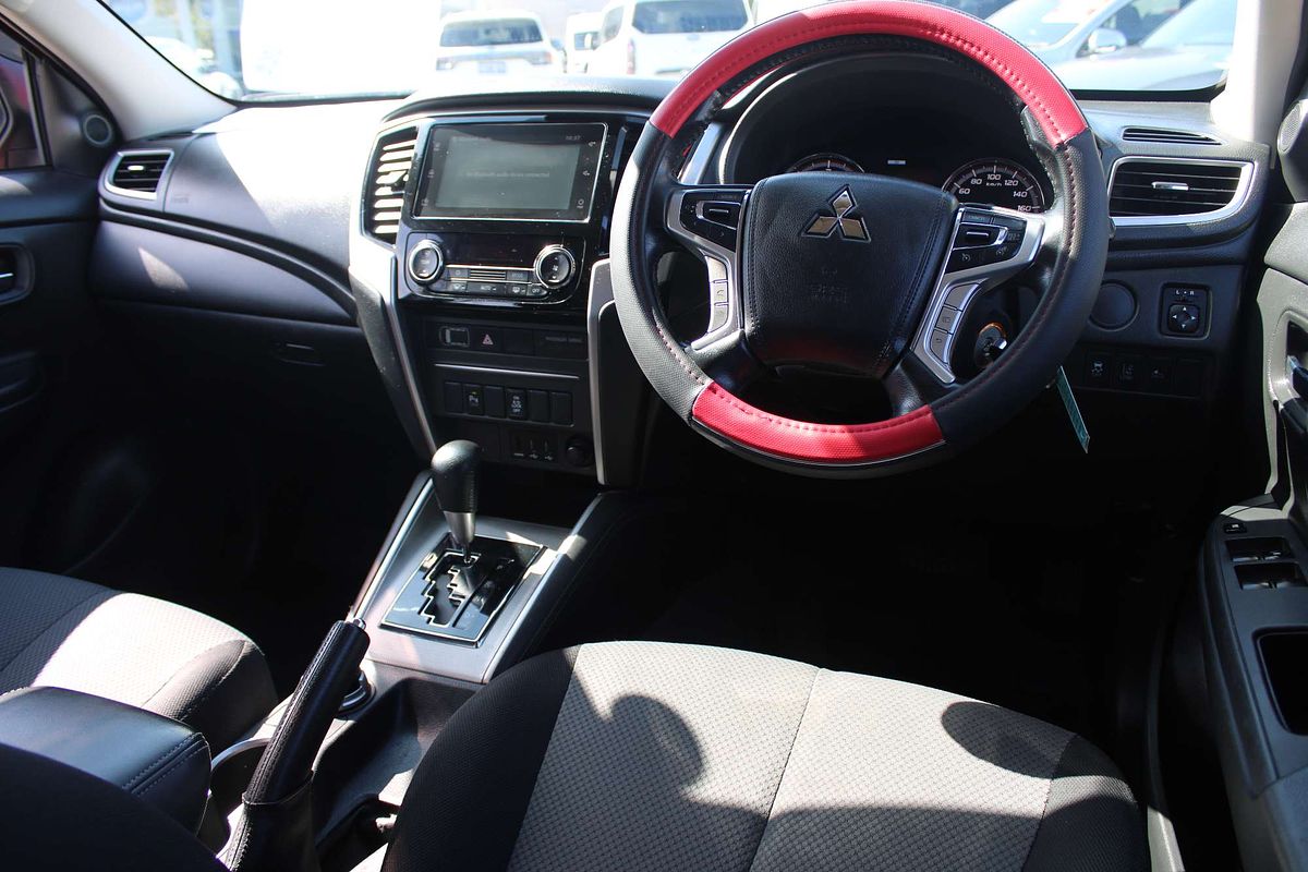 2021 Mitsubishi Triton GLX-R MR 4X4