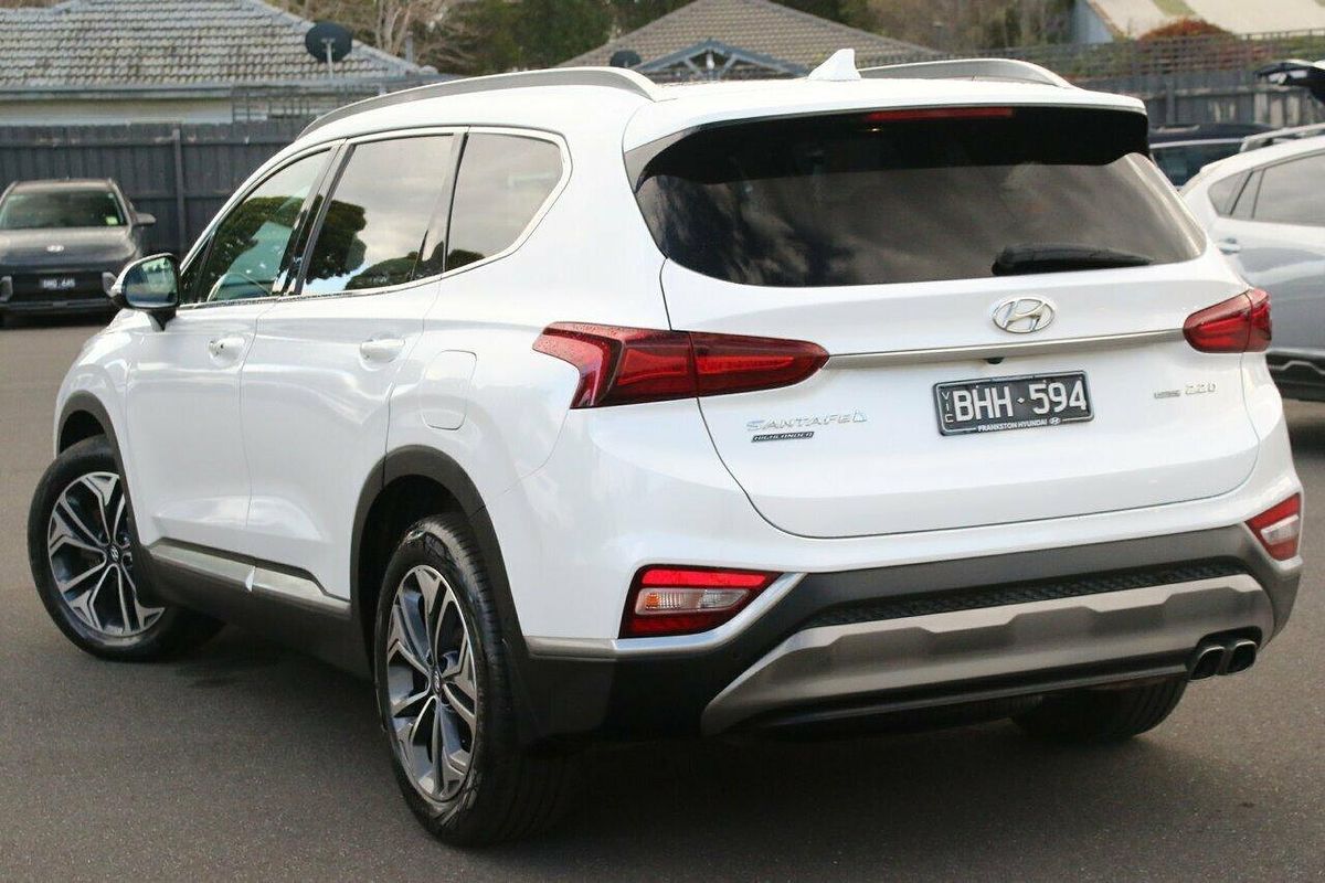 2020 Hyundai Santa Fe Highlander TM.2