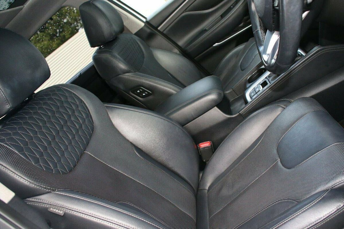 2020 Hyundai Santa Fe Highlander TM.2