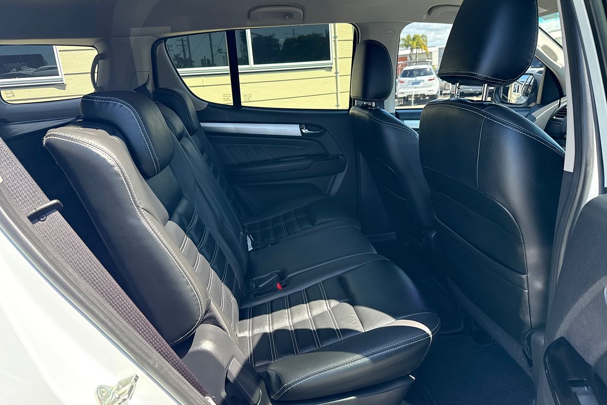 2017 Isuzu MU-X LS-T