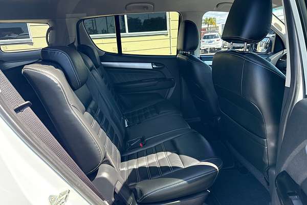 2017 Isuzu MU-X LS-T