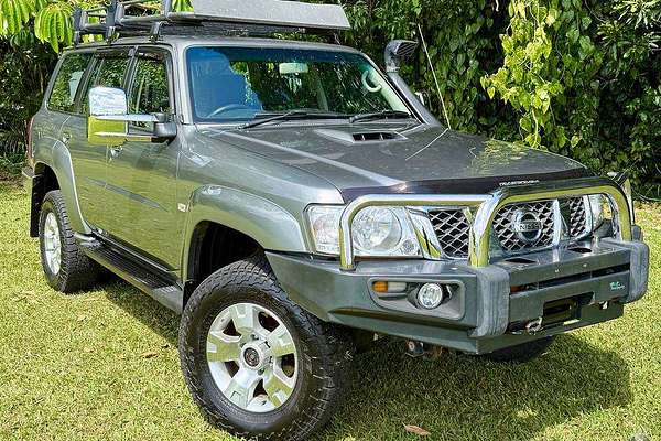 2009 Nissan Patrol ST-L GU 6