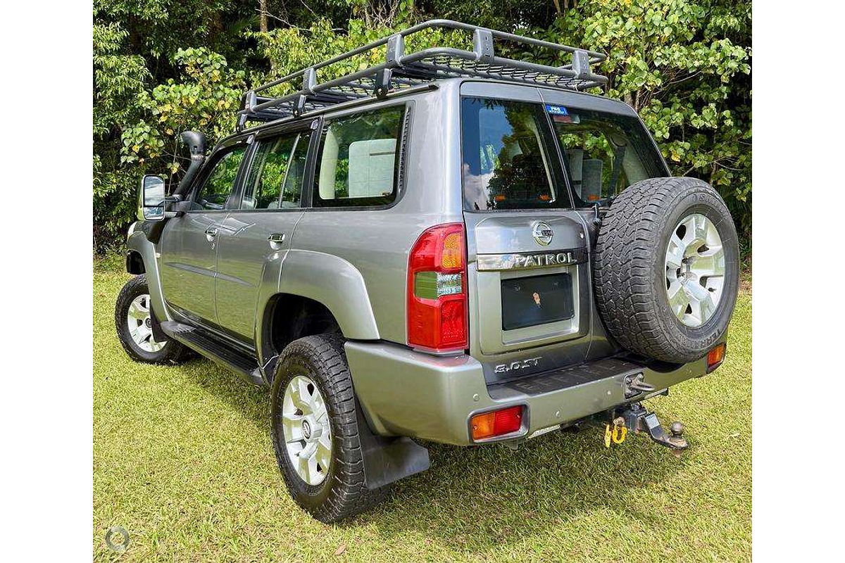 2009 Nissan Patrol ST-L GU 6