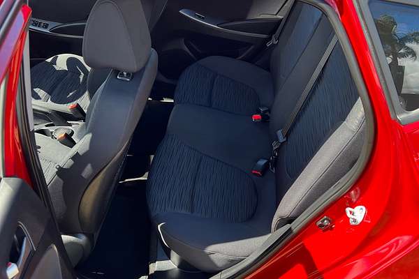 2018 Hyundai Accent Sport RB6