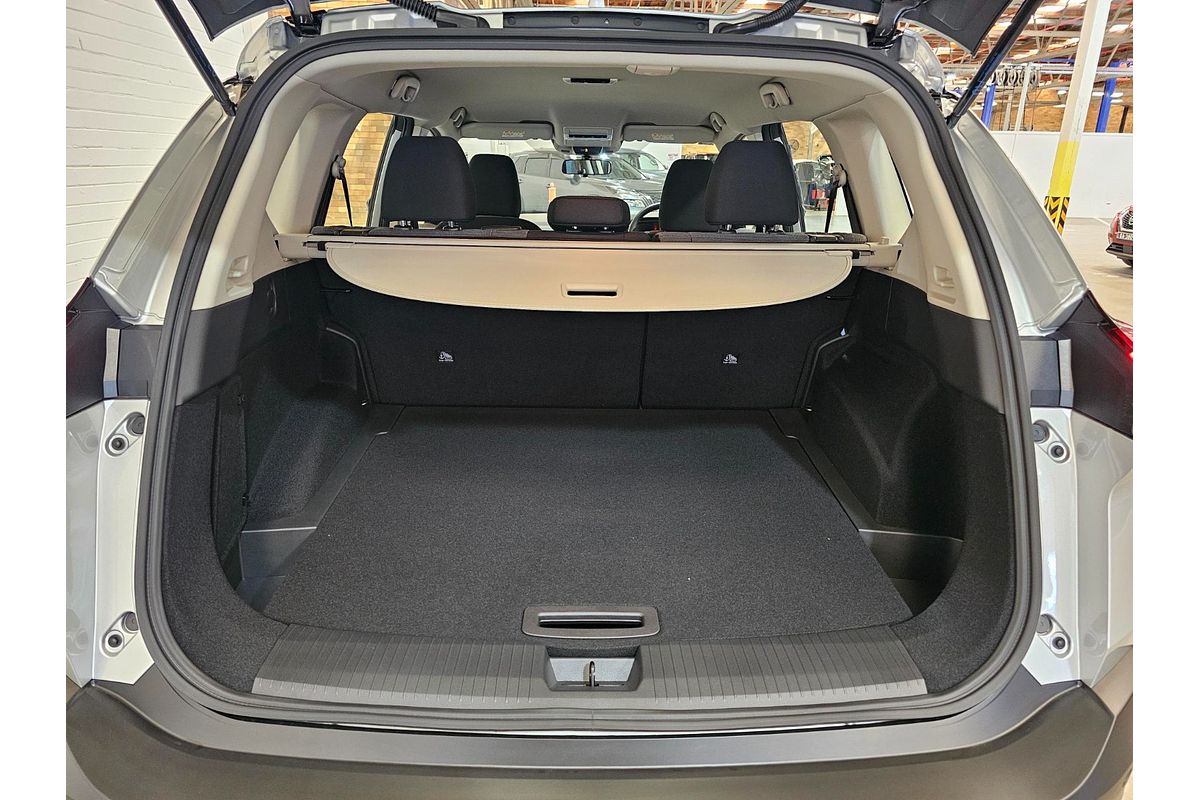 2025 Nissan X-TRAIL ST T33