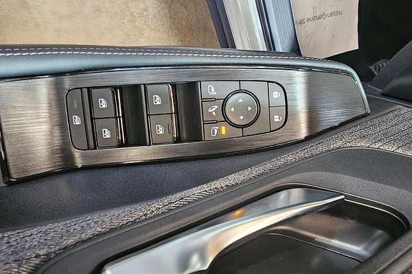 2025 Nissan X-TRAIL ST T33