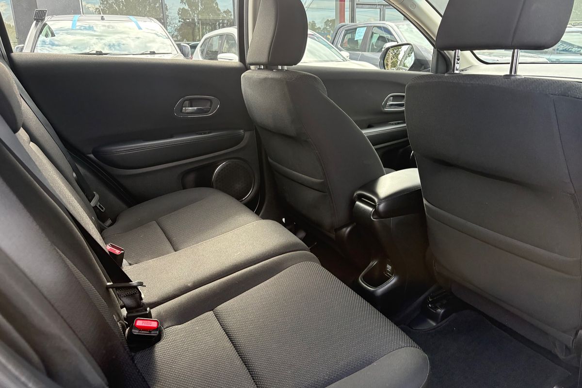 2016 Honda HR-V VTi