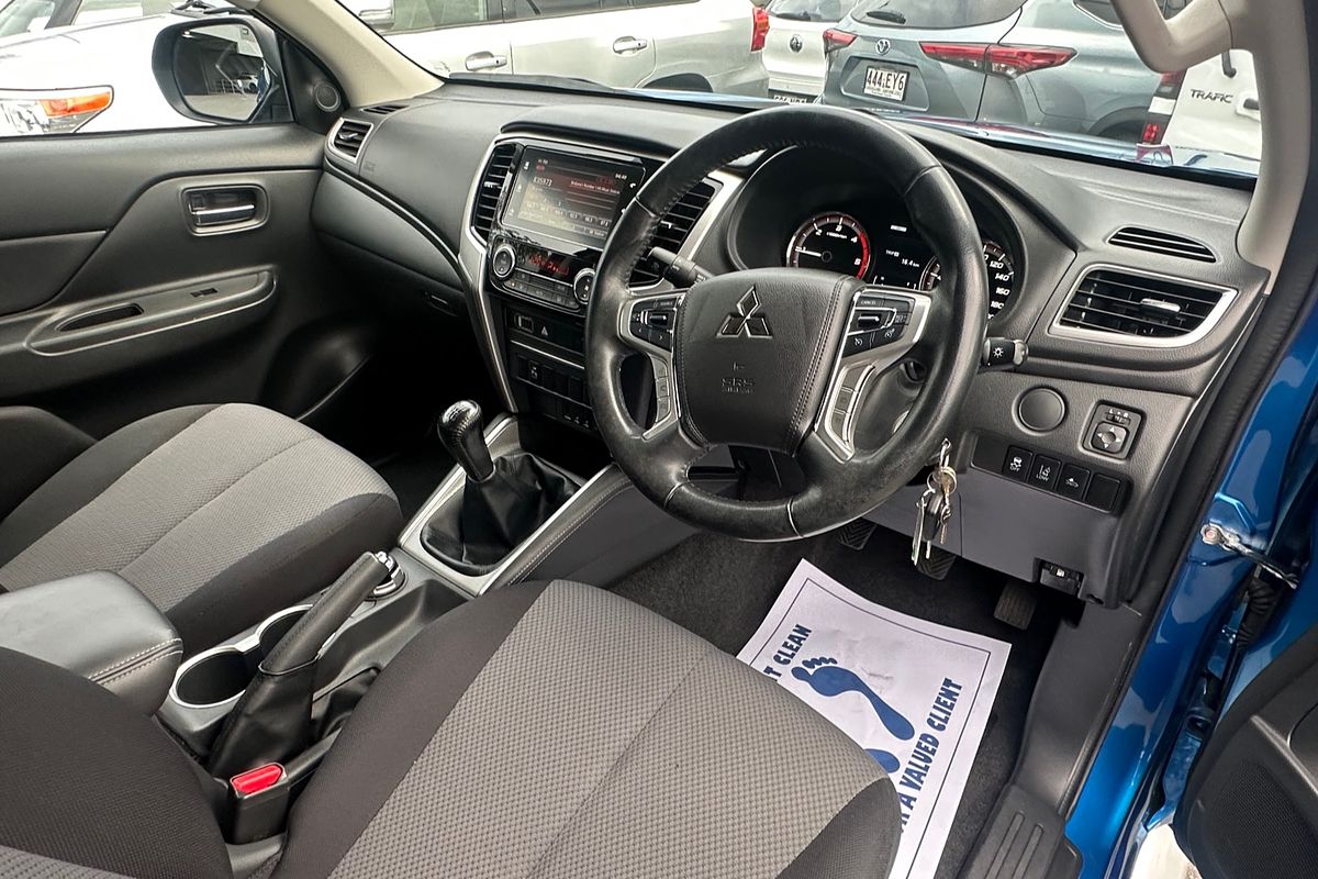 2020 Mitsubishi Triton GLX-R MR 4X4