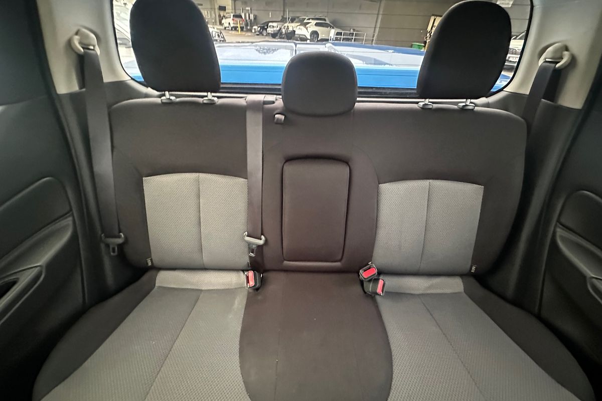 2020 Mitsubishi Triton GLX-R MR 4X4