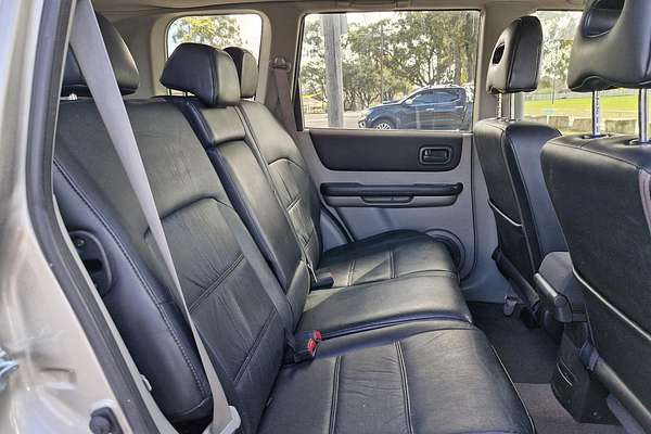 2004 Nissan X-TRAIL Ti-L T30 II