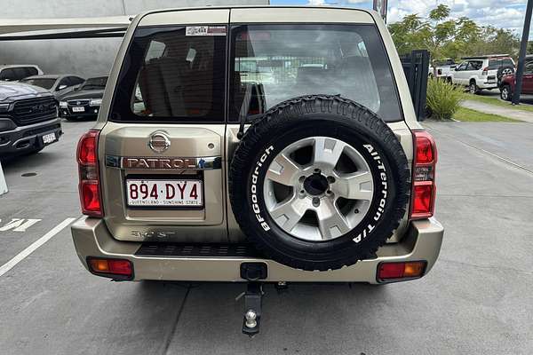 2012 Nissan Patrol ST GU 8