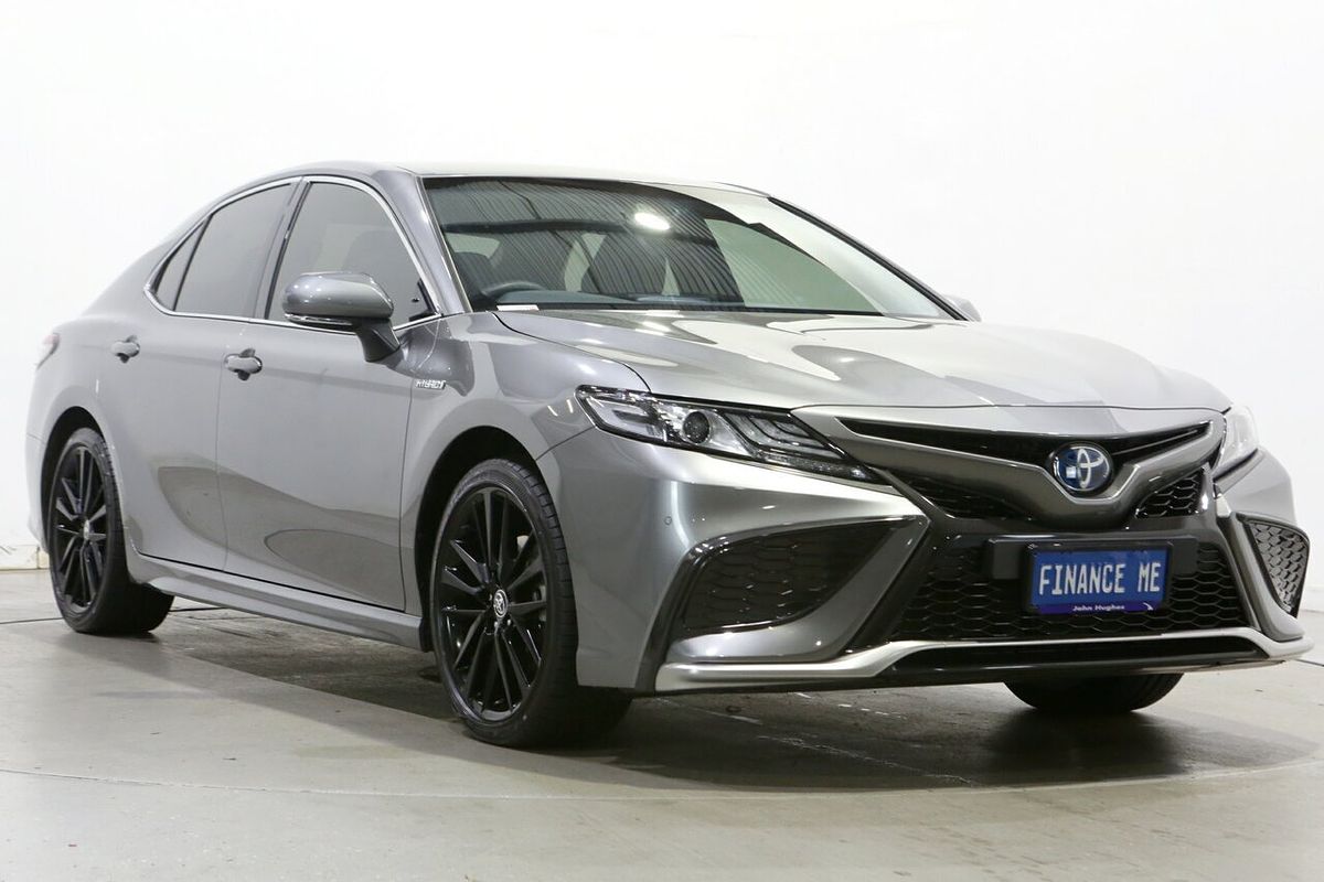 2023 Toyota Camry SX AXVH70R