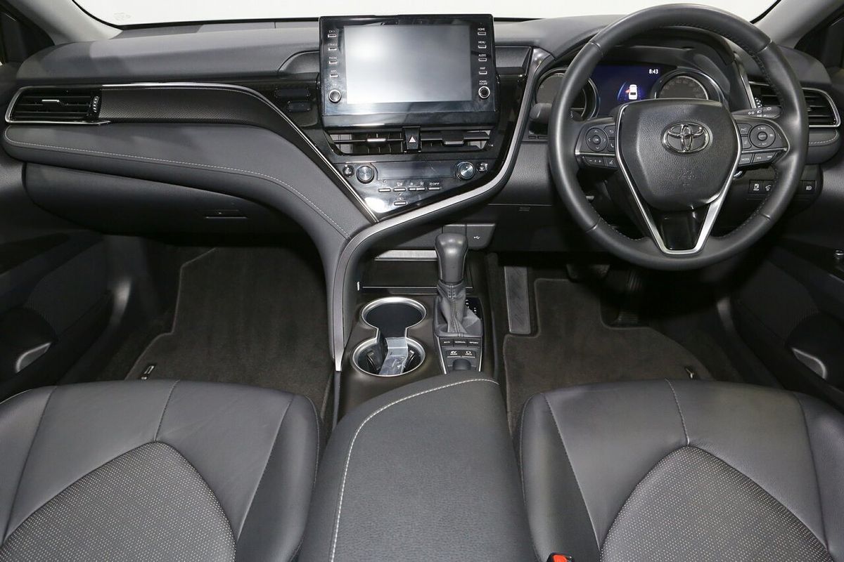 2023 Toyota Camry SX AXVH70R
