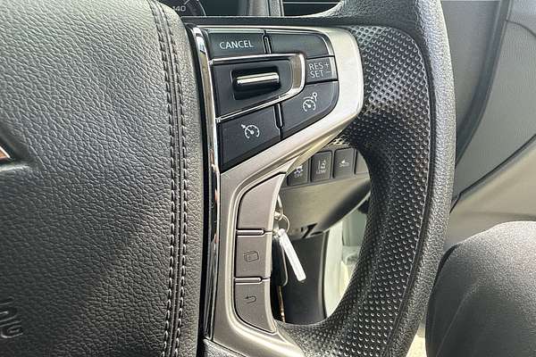 2022 Mitsubishi Triton GLX MR 4X4