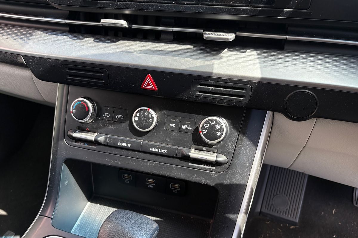 2022 Kia Carnival S KA4
