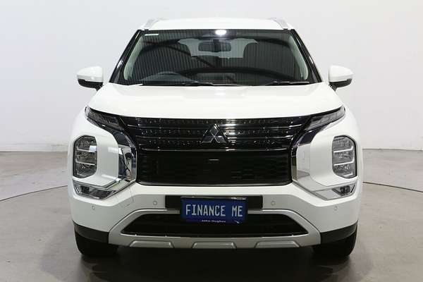 2024 Mitsubishi Outlander LS ZM
