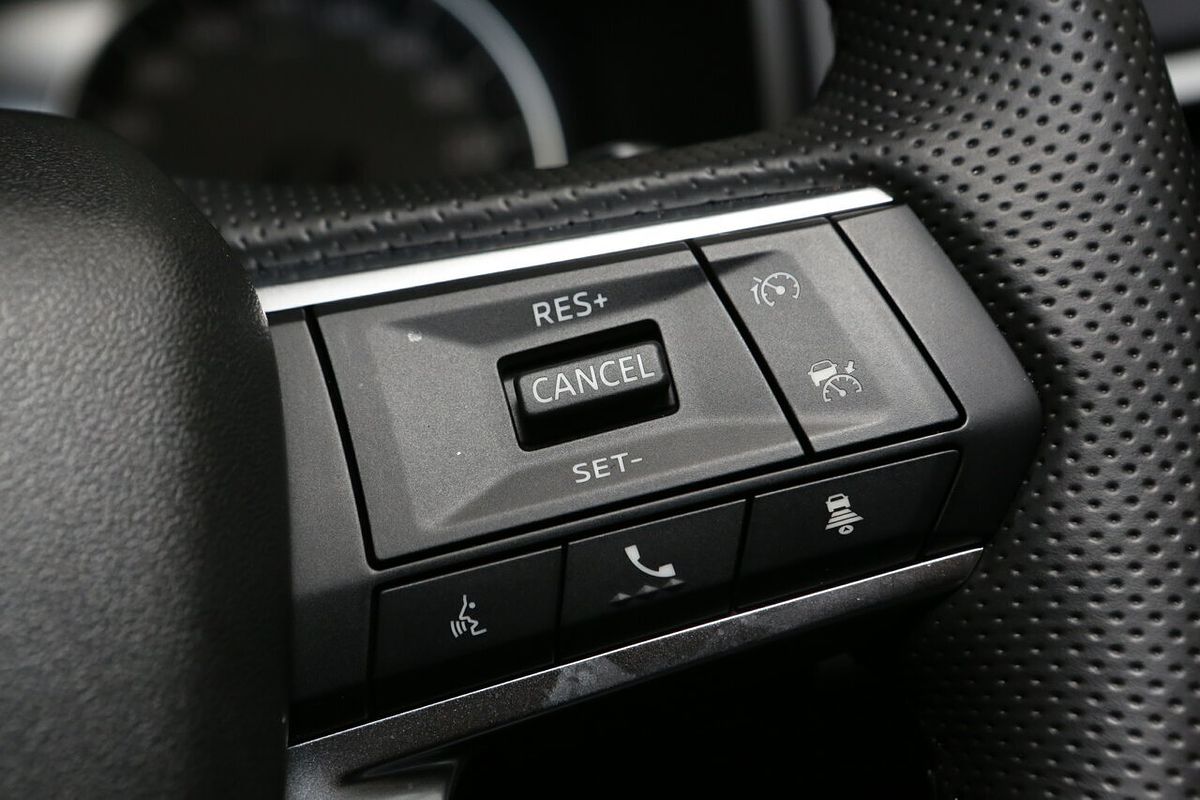 2024 Mitsubishi Outlander LS ZM