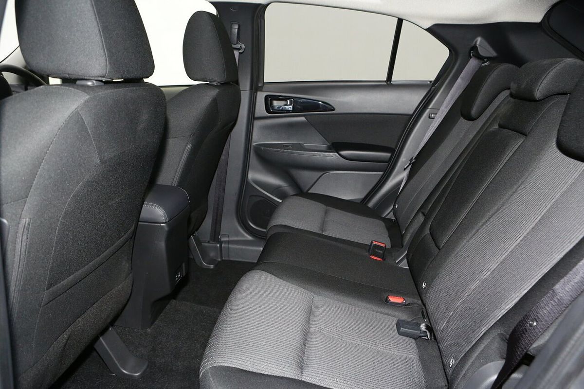 2024 Mitsubishi Eclipse Cross LS YB