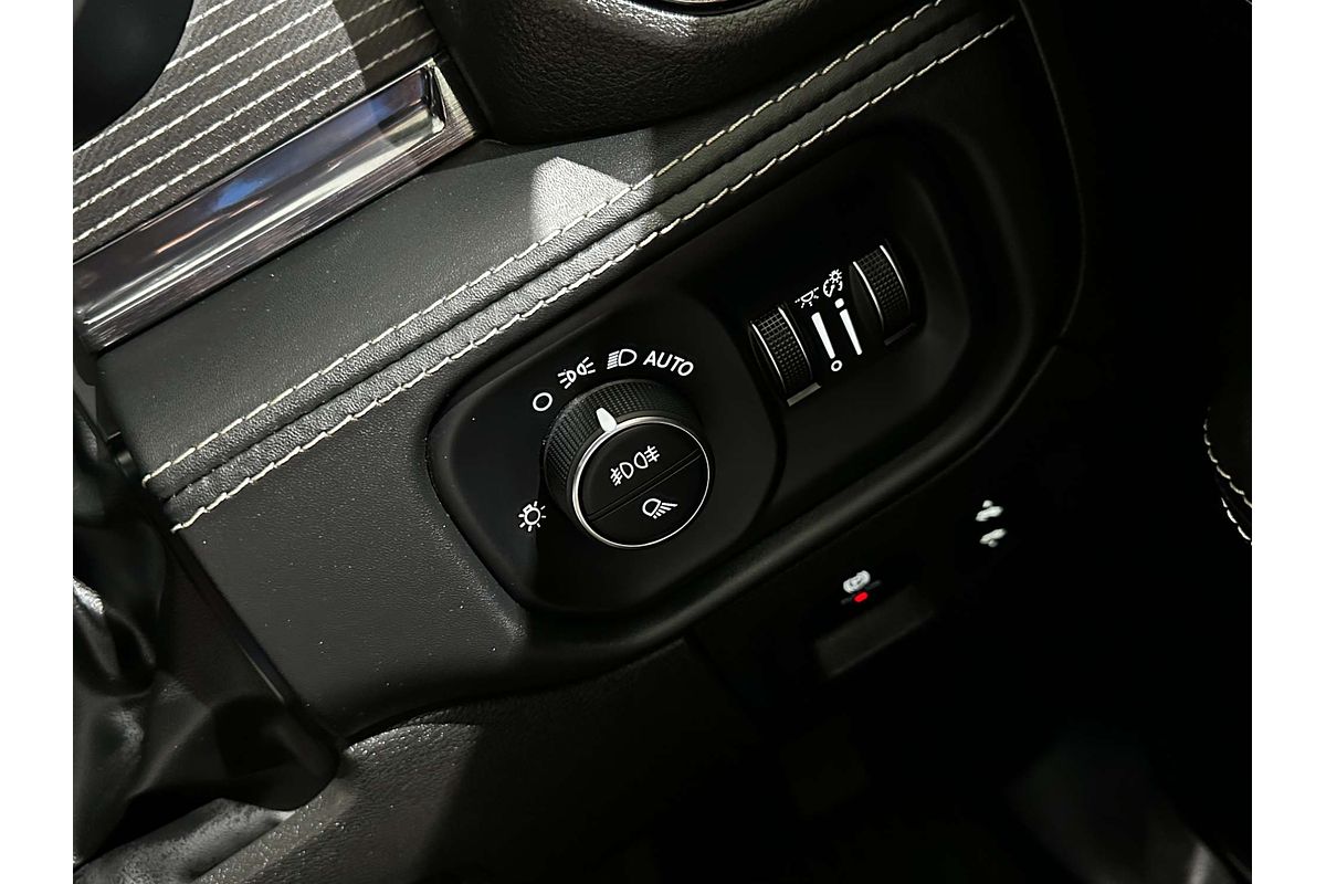 2022 RAM 1500 Limited RamBox DT 4X4 SWB