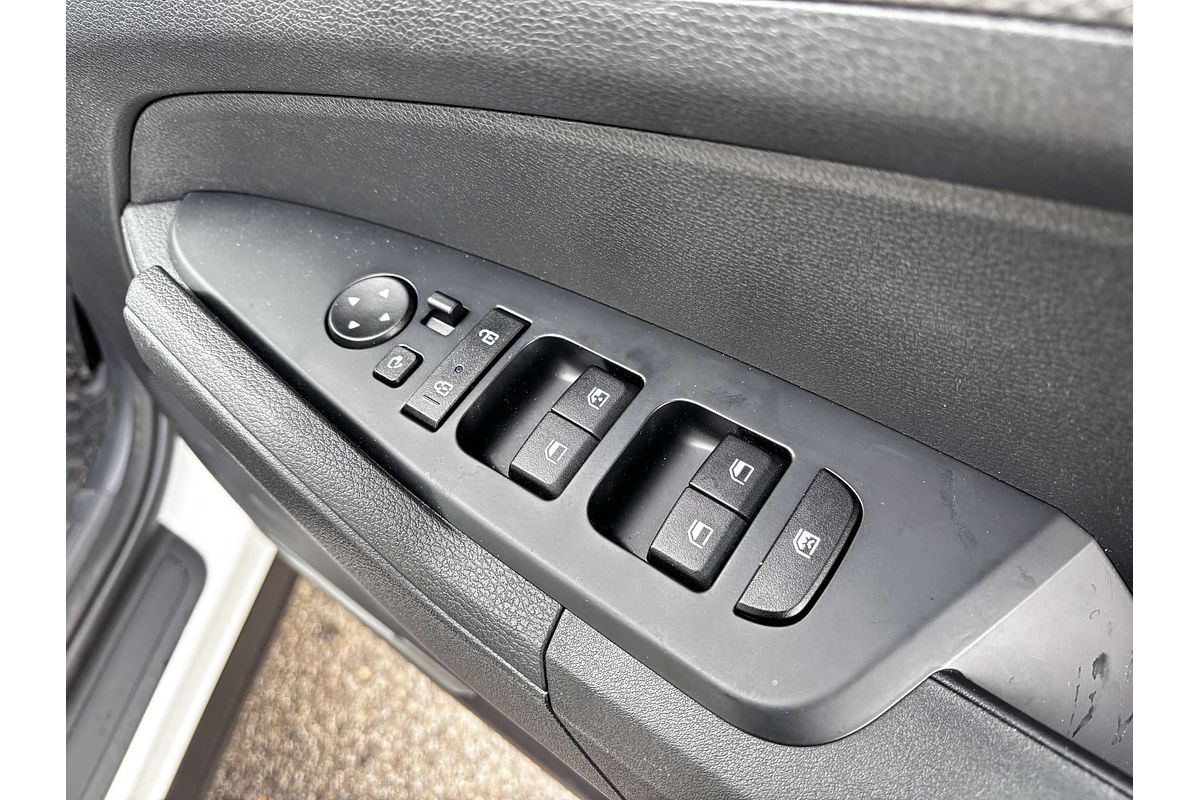 2025 Kia Sportage S NQ5