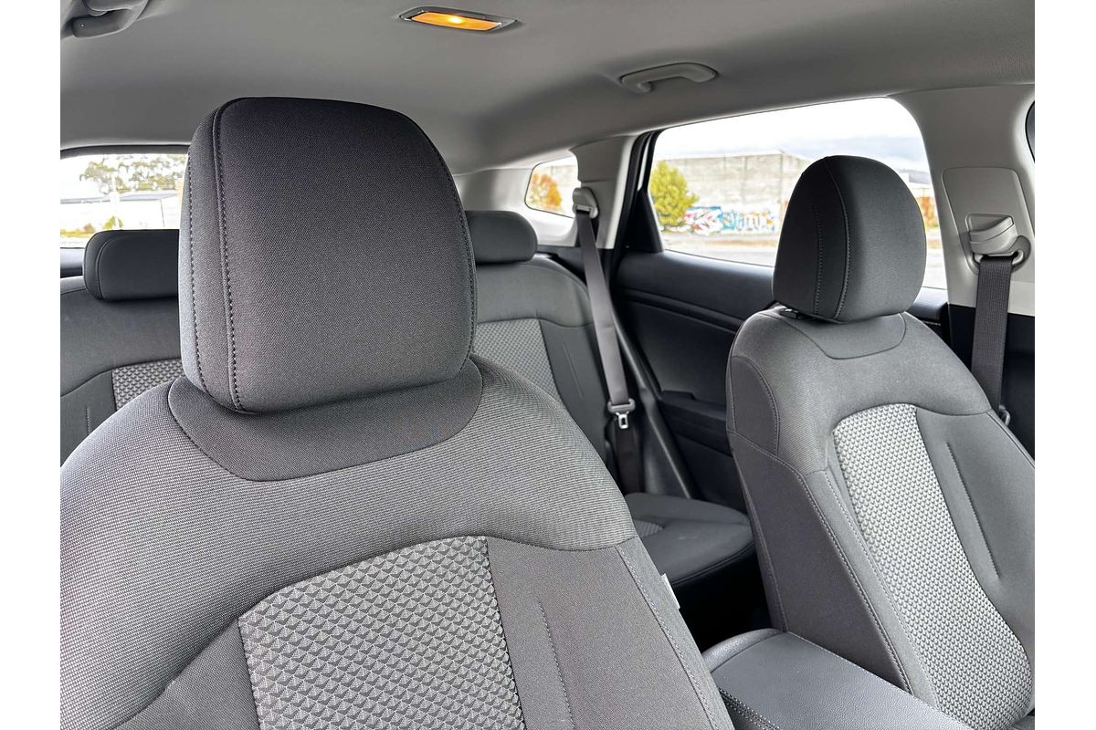 2025 Kia Sportage S NQ5